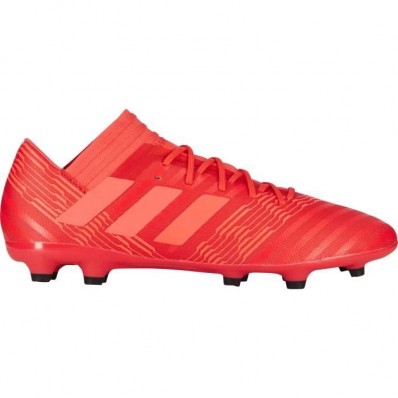 chaussure homme football adidas